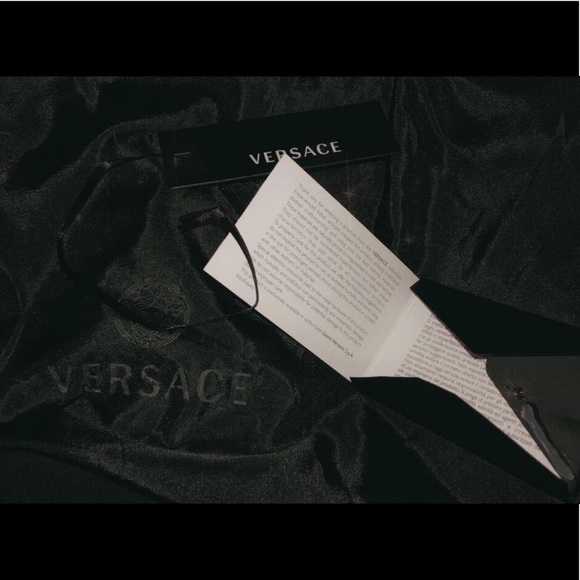 VERSACE Black & Gold Madonna Boston Handbag - Picture 7 of 8